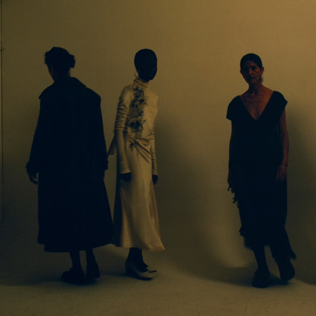 Document Journal - © Artlist