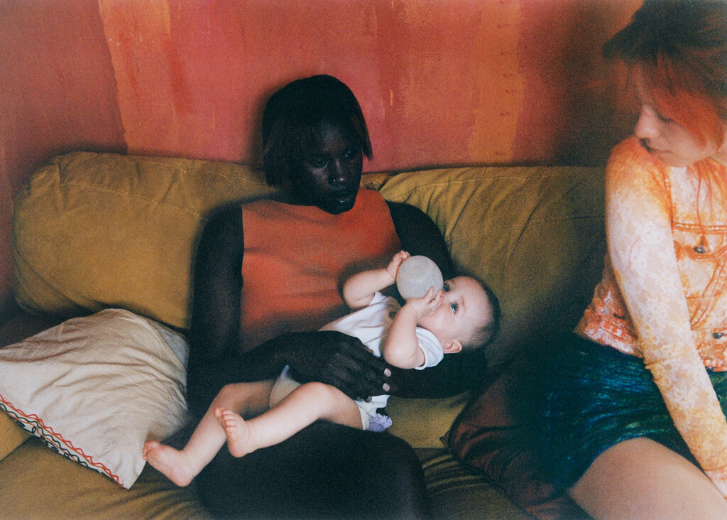 Magazine Magazine - © Artlist