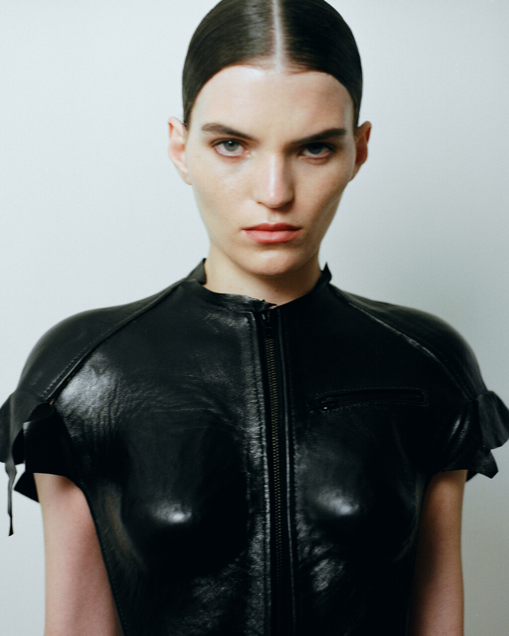 Exhibition Magazine - © Artlist