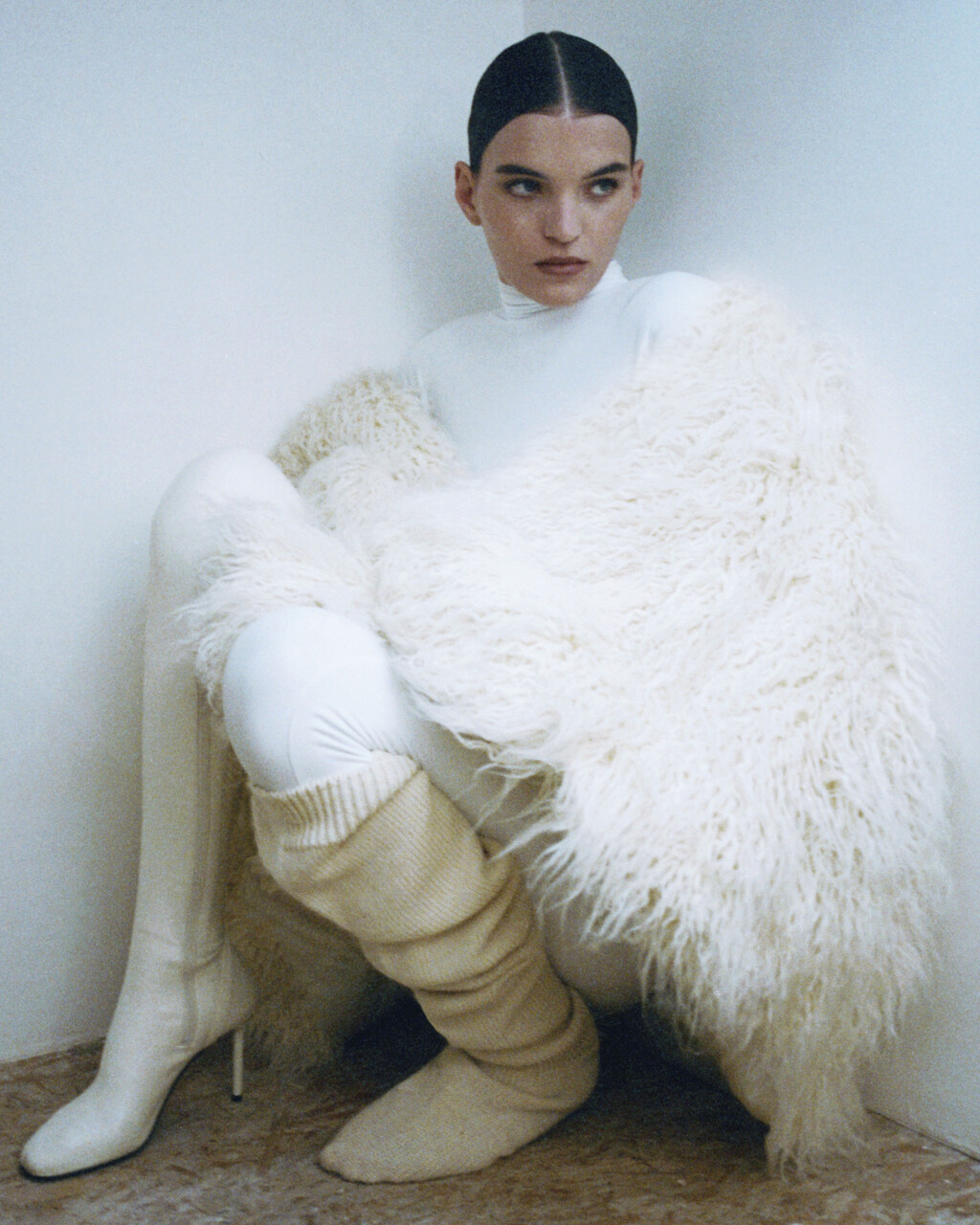 Exhibition Magazine - © Artlist