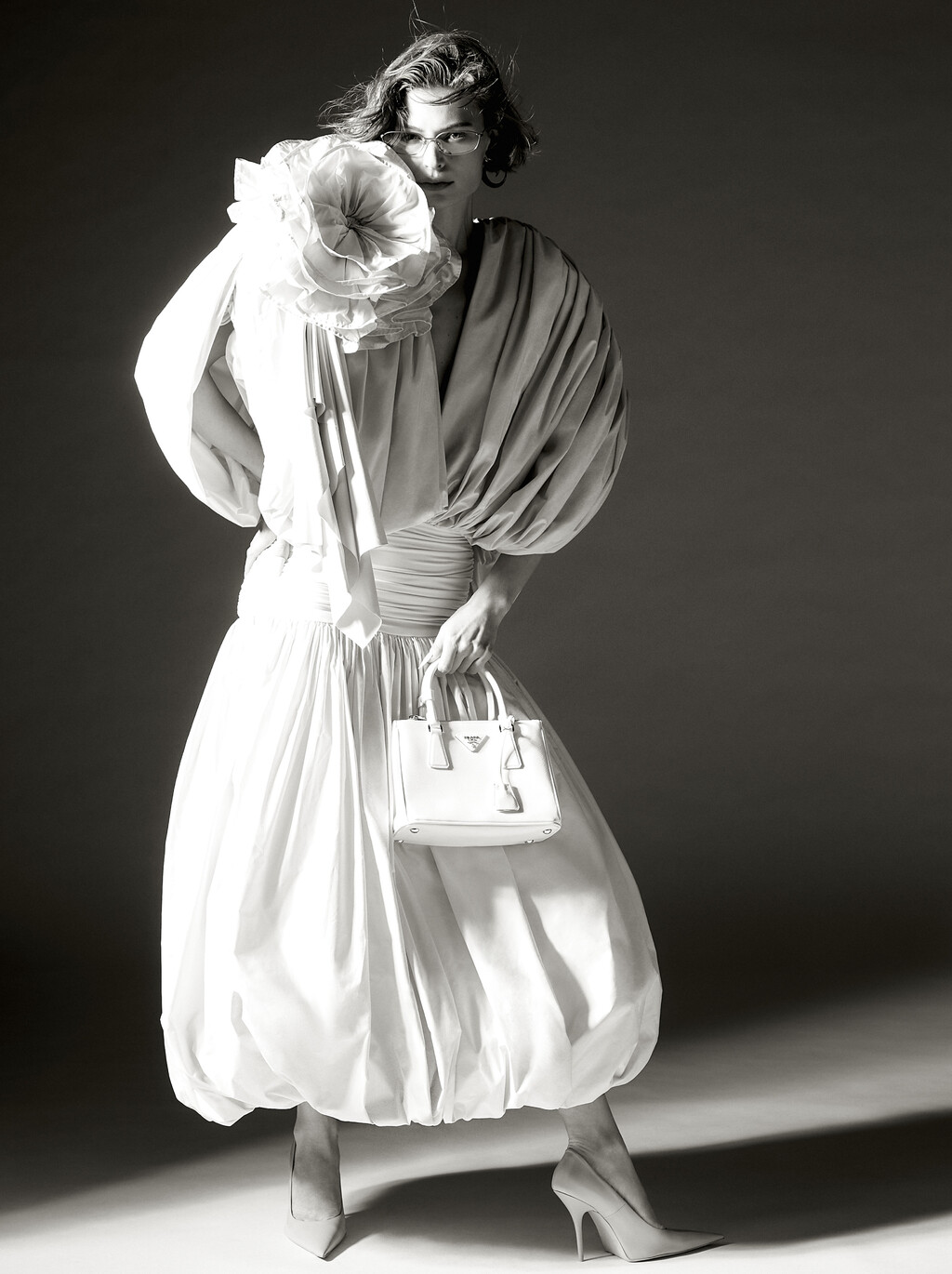 M le Monde - © Artlist