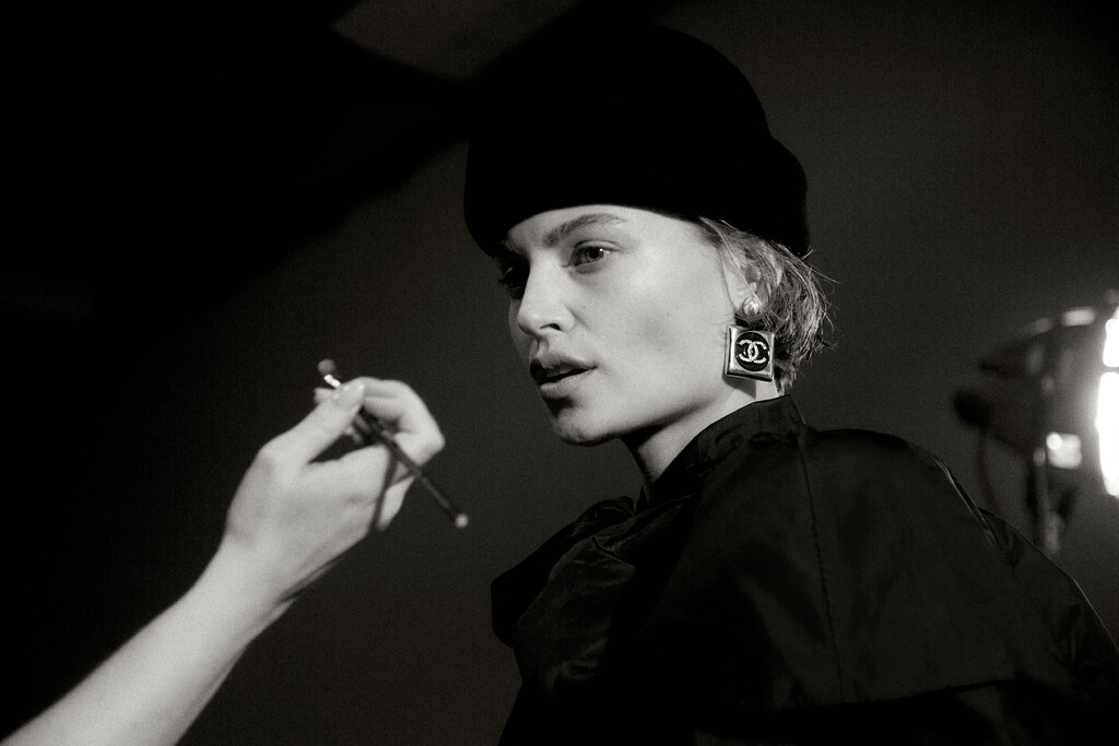 M le Monde - © Artlist