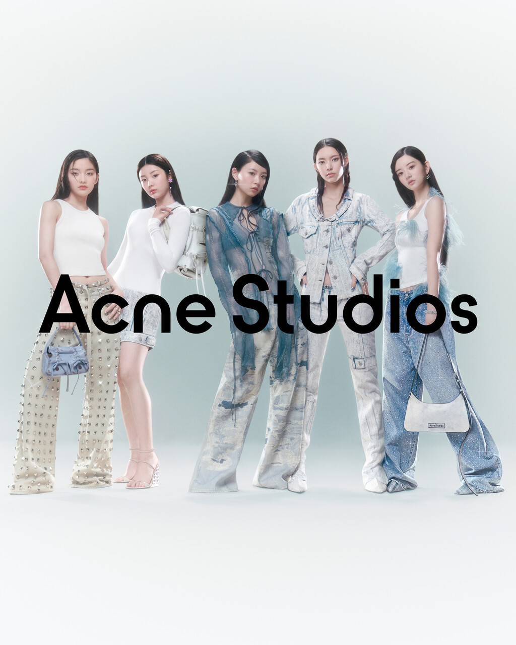 Acne Studios - © Artlist