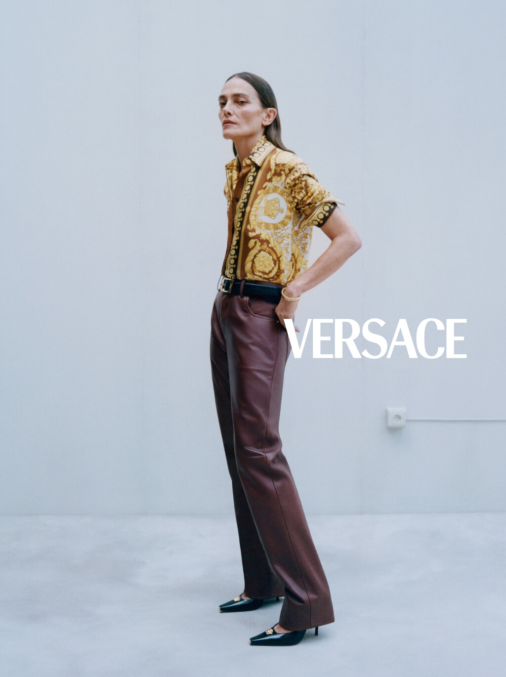 Versace - © Artlist