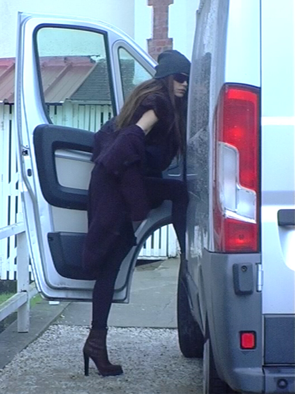 Acne Paper - © Artlist