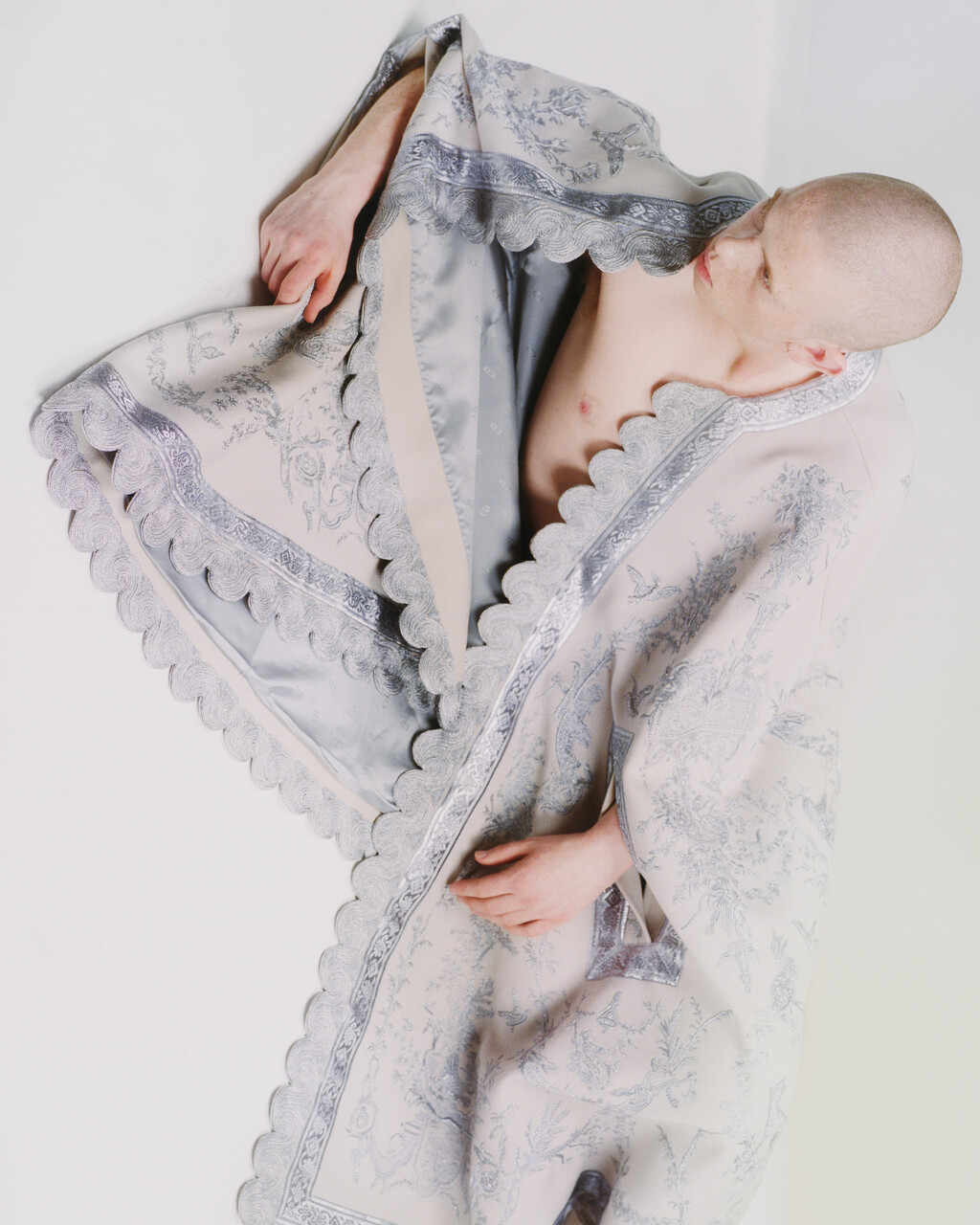 Arena Homme + - © Artlist