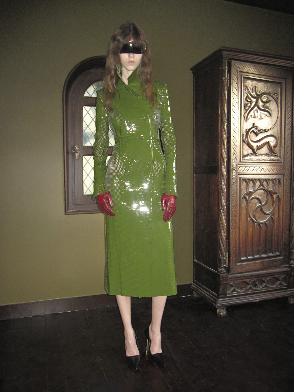 Middle Plane - © Artlist