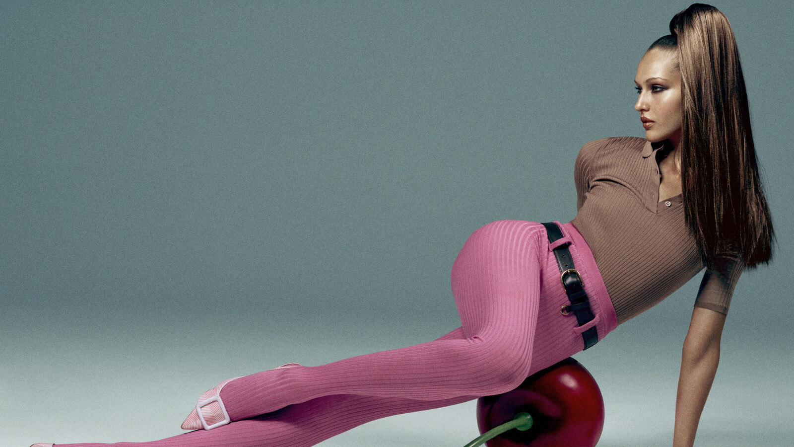 Pop Magazine - © Artlist