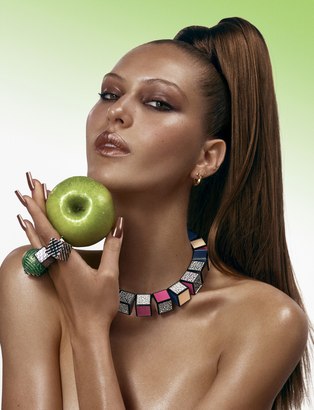 Pop Magazine - © Artlist