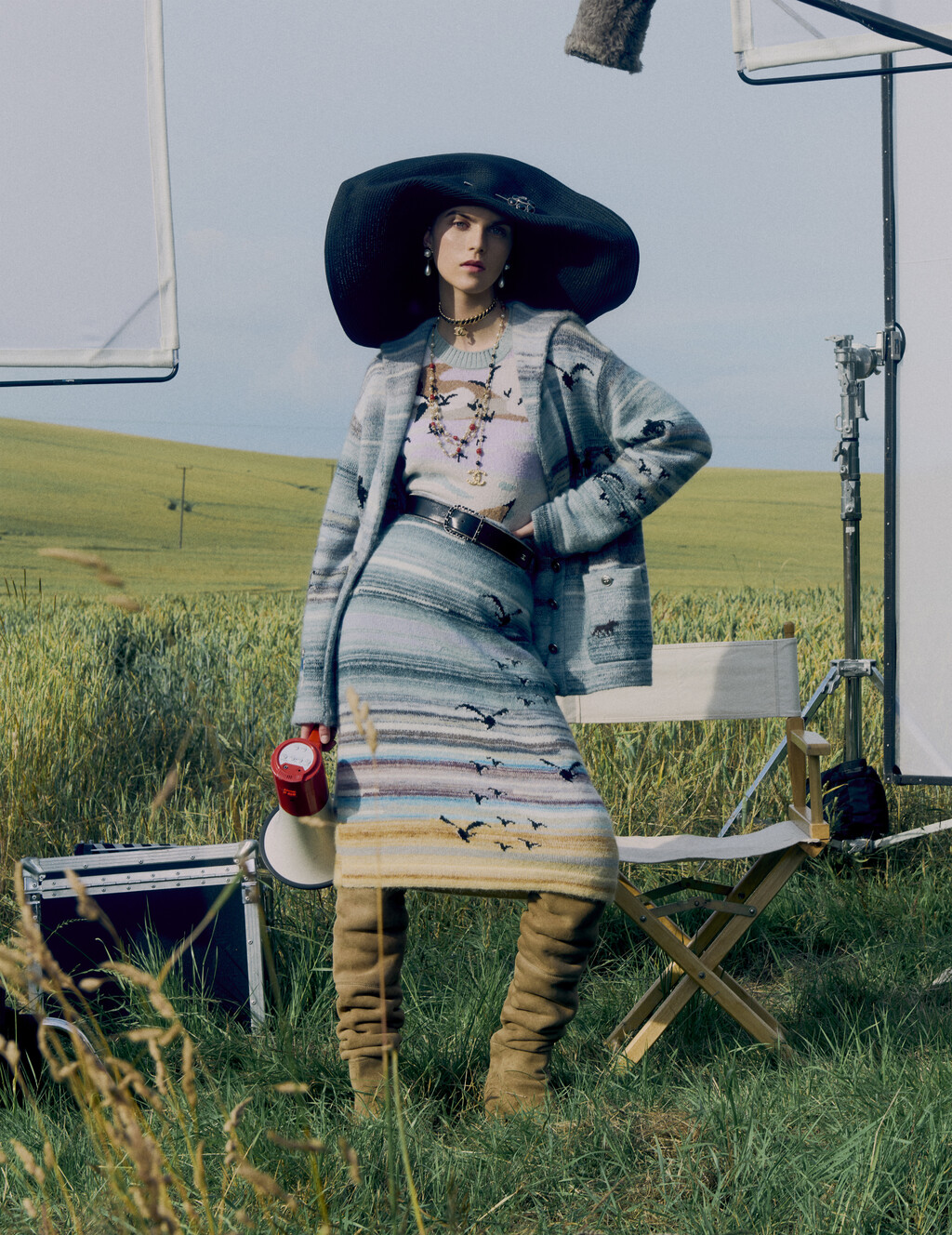 Pop Magazine - © Artlist