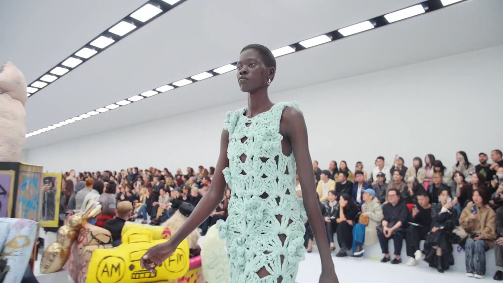 Acne Studios - © Artlist