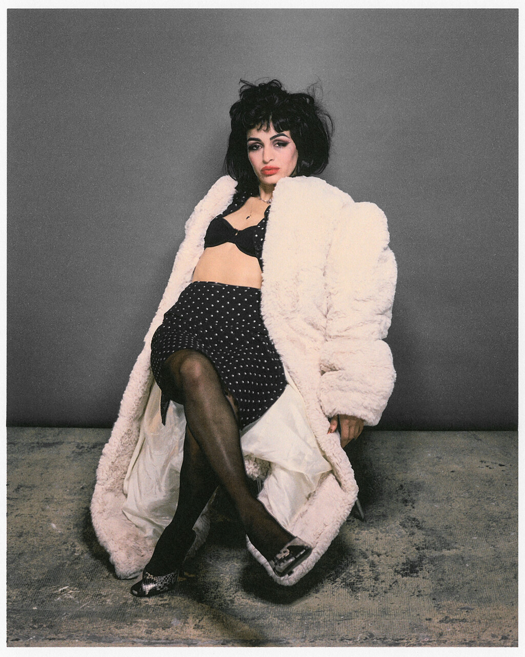 Ahlem, Alizee & Batiste - © Artlist