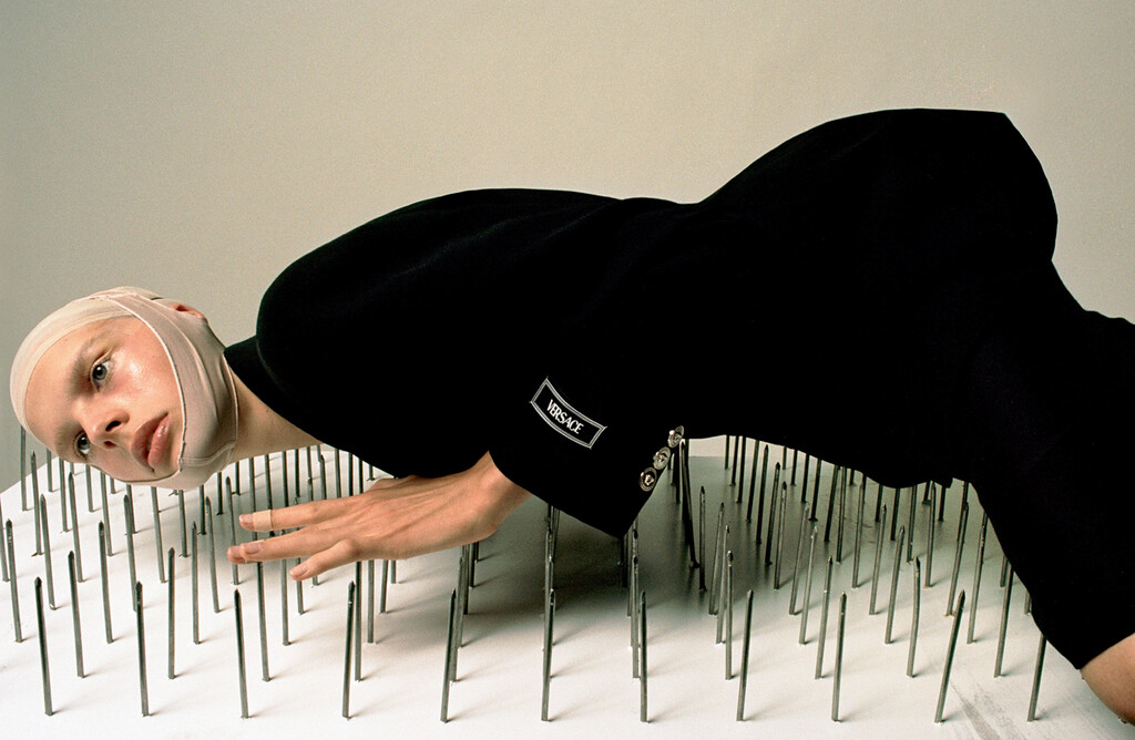 Re-Edition - © Artlist