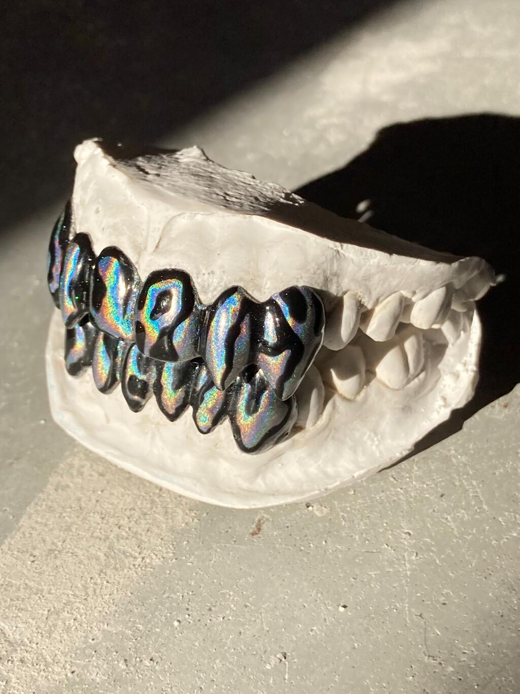Grillz - © Artlist