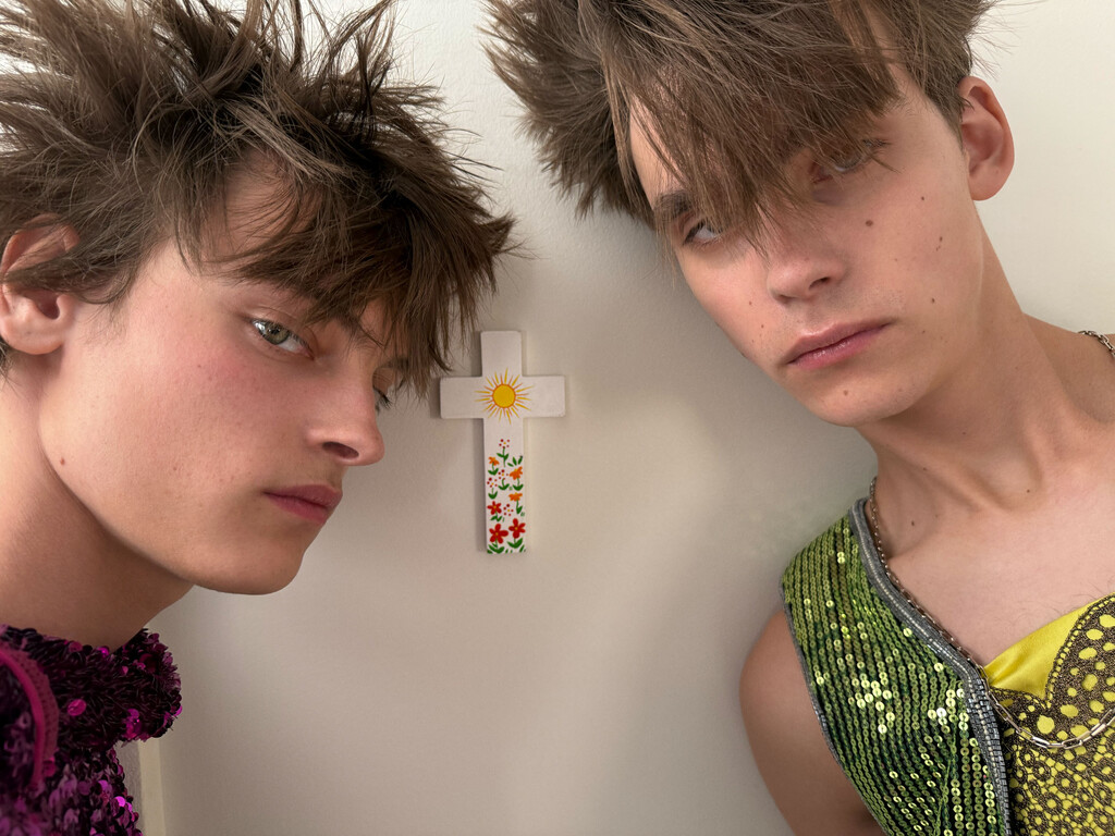 Arena Homme + - © Artlist