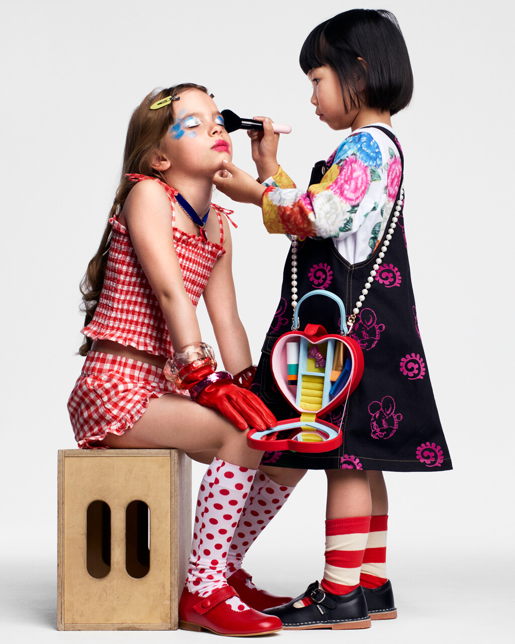 W Magazine - © Artlist