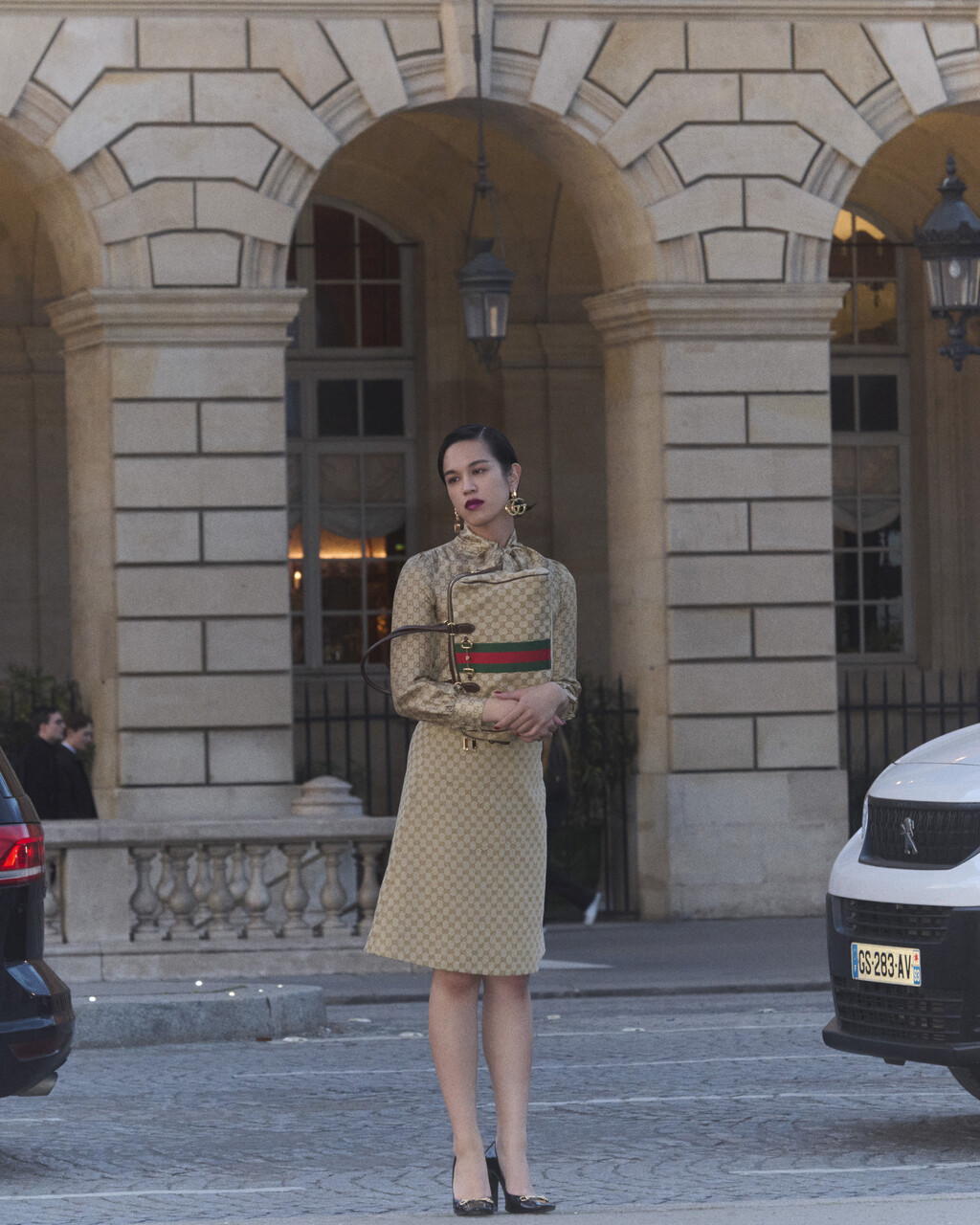 Homme Girls - © Artlist