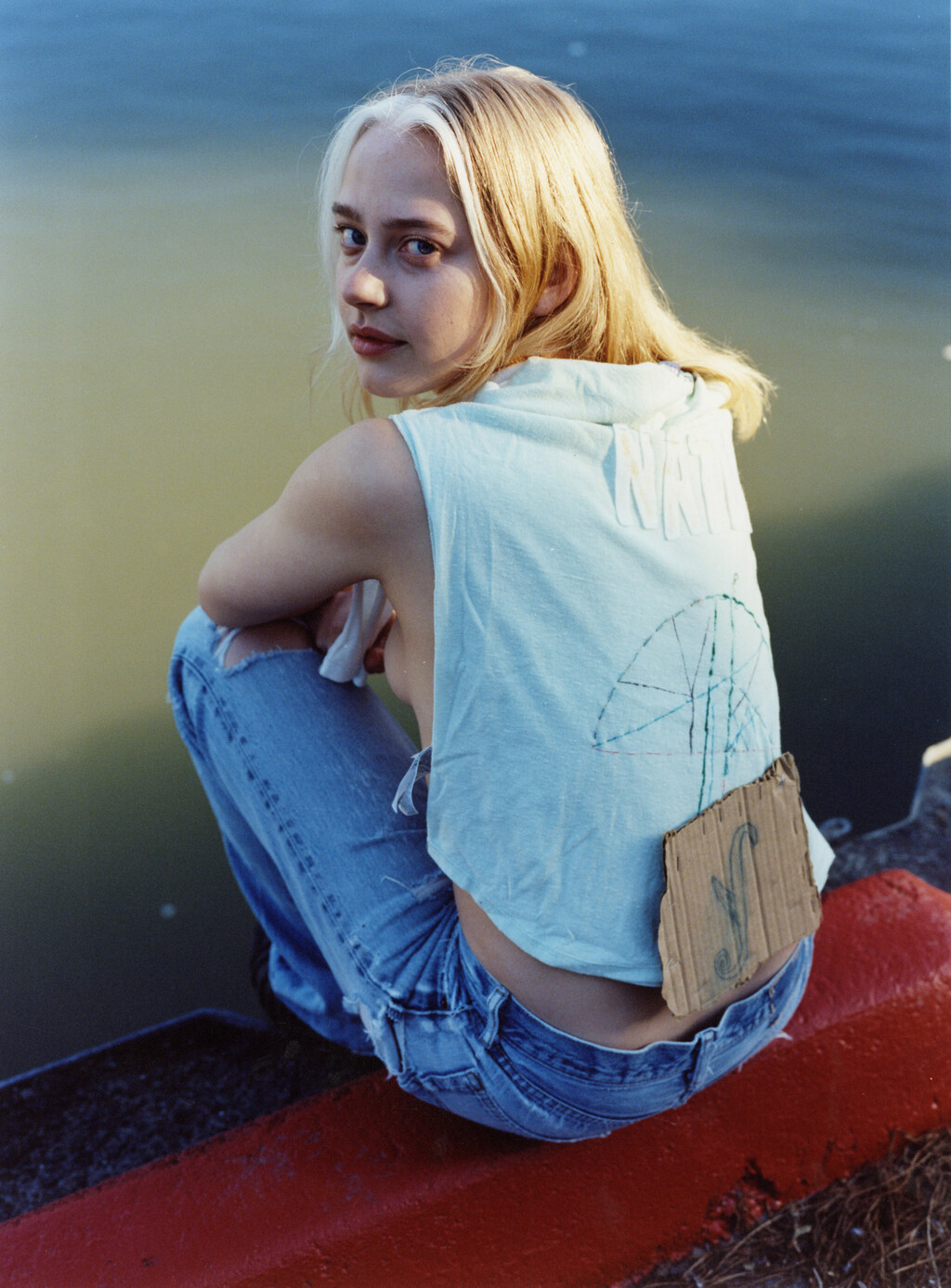 Purple Magazine - © Artlist