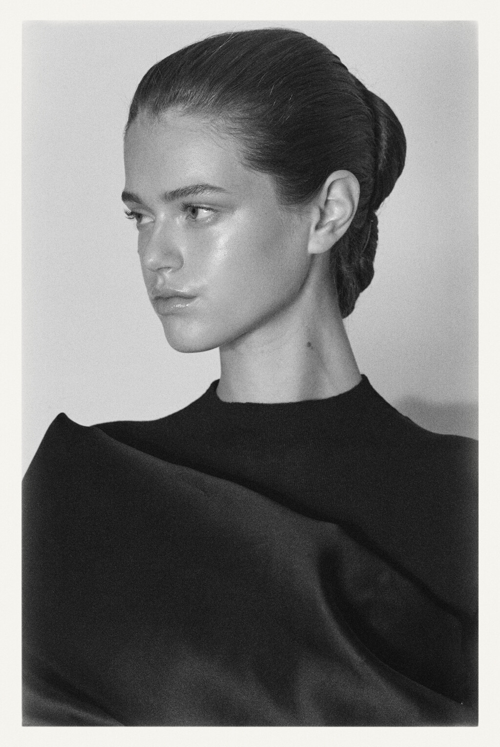 The Row - © Artlist