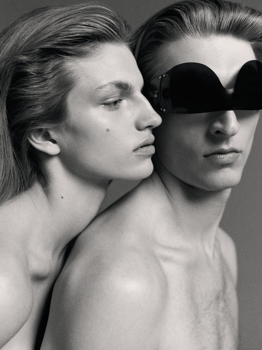 Double Magazine - © Artlist