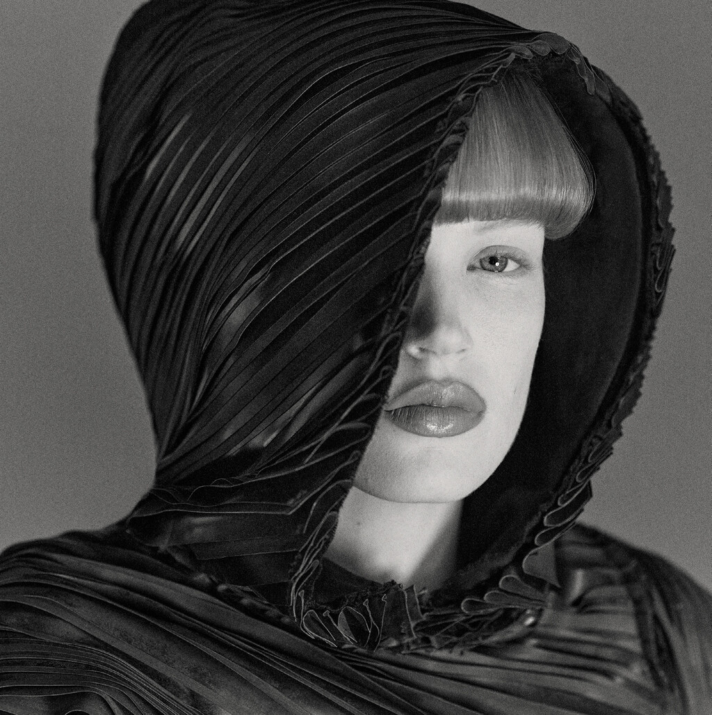 System Magazine - © Artlist