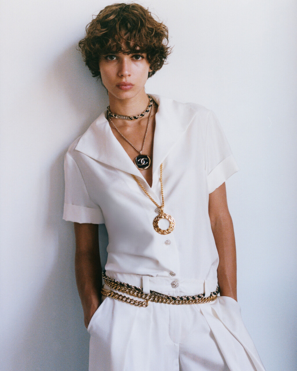 Homme Girls - © Artlist