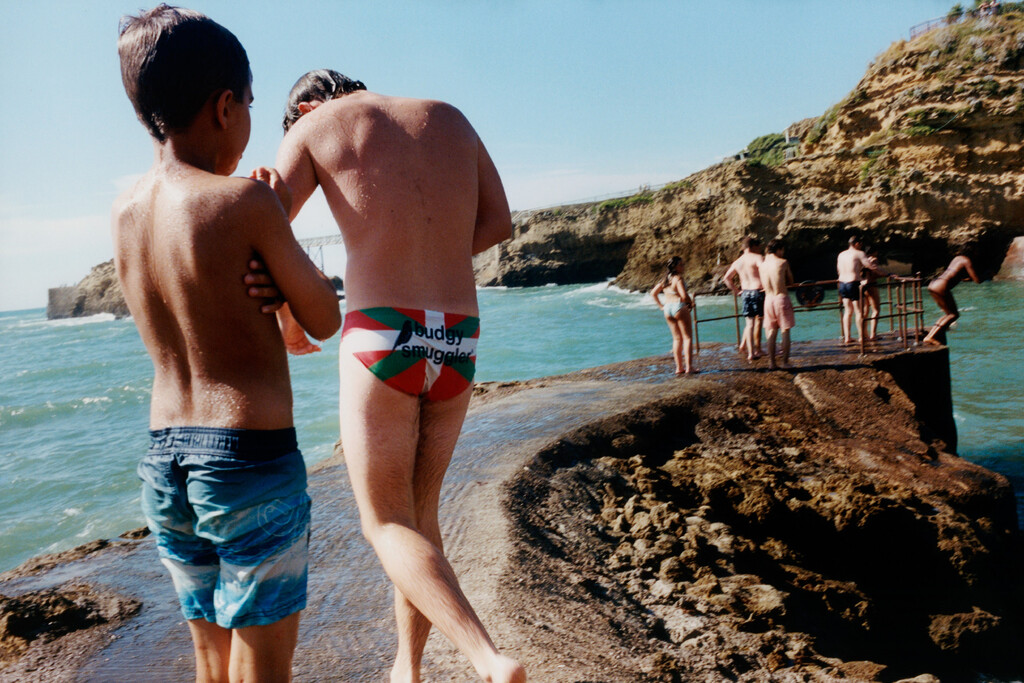 Homme Girls - © Artlist