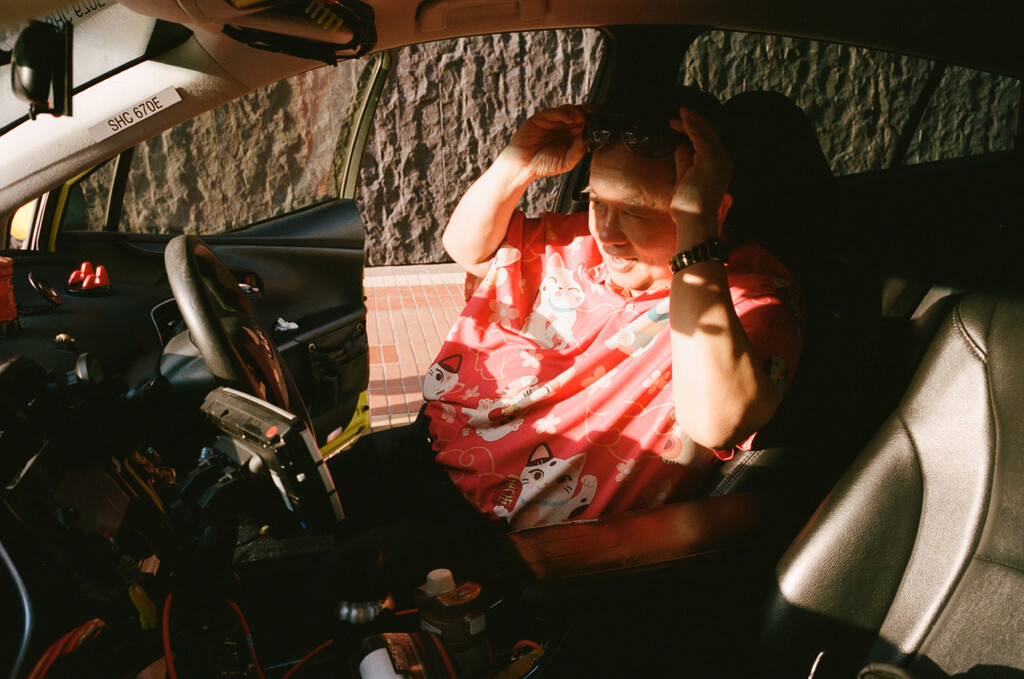 Kilometer book - © Artlist