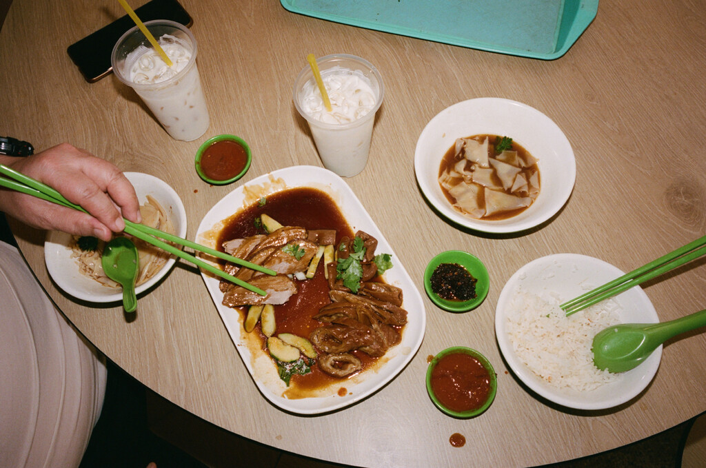 Kilometer book - © Artlist