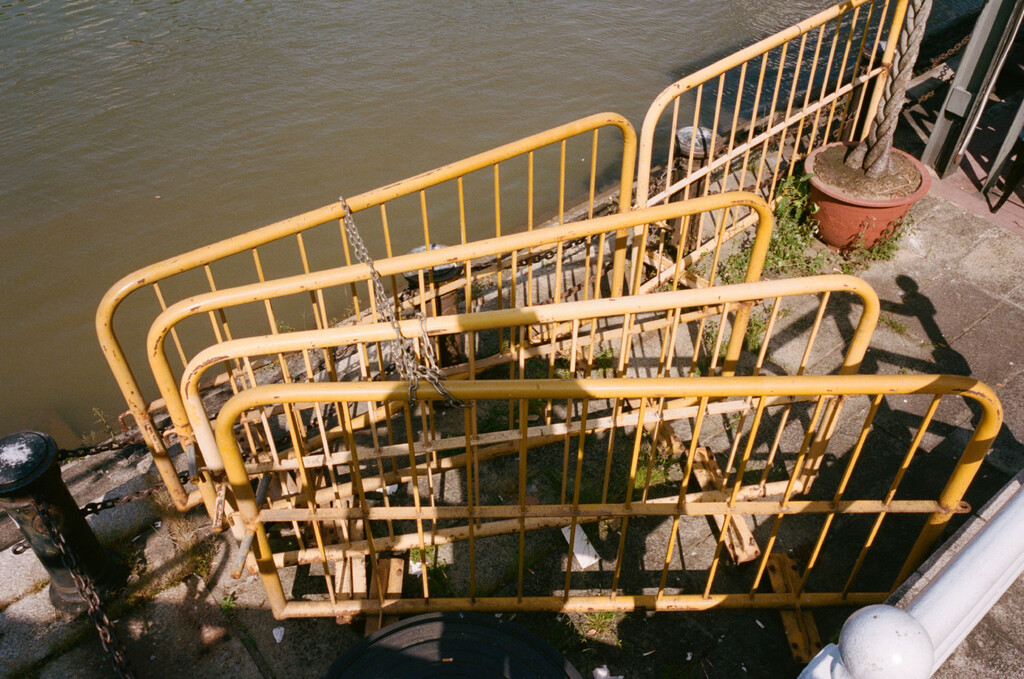 Kilometer book - © Artlist