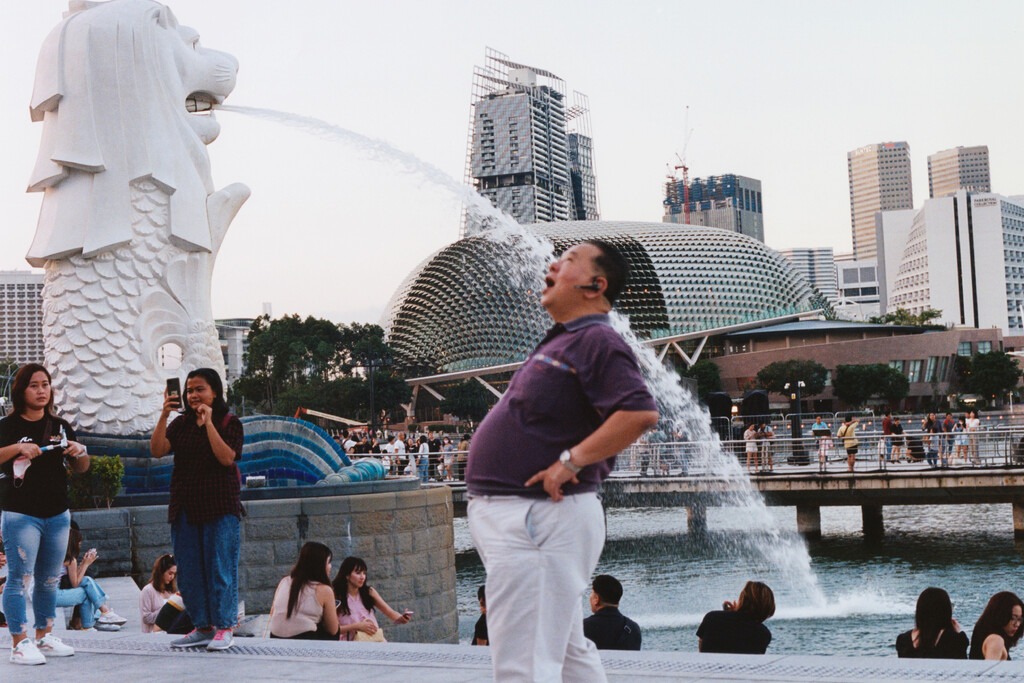 Kilometer book - © Artlist