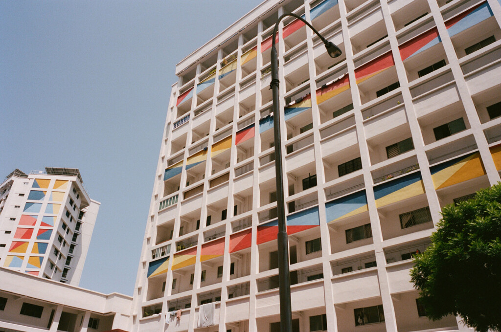 Kilometer book - © Artlist