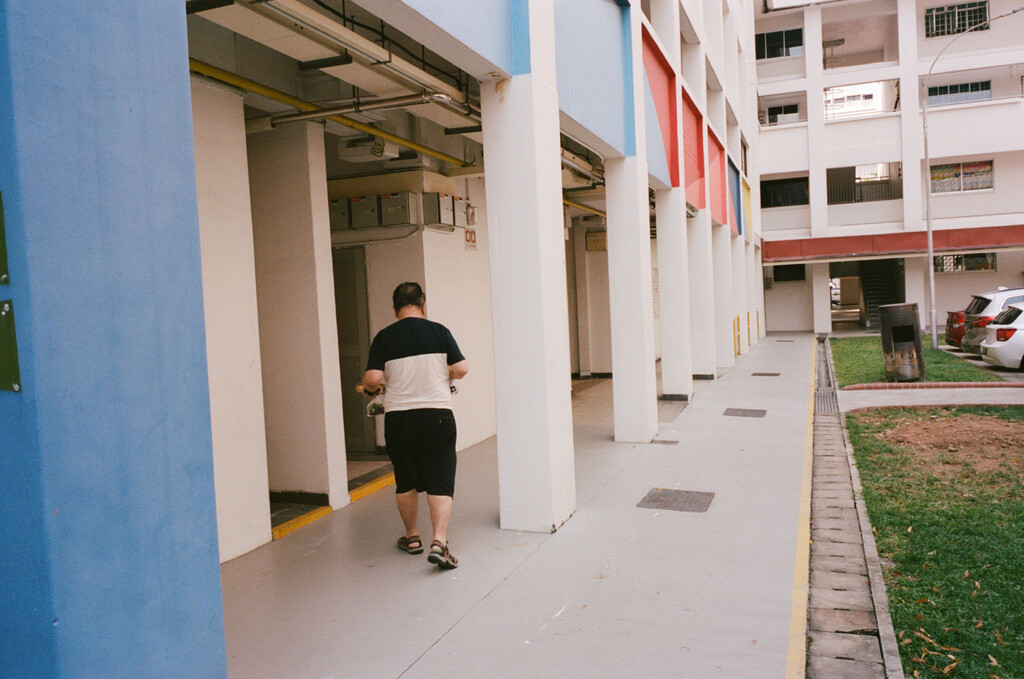 Kilometer book - © Artlist