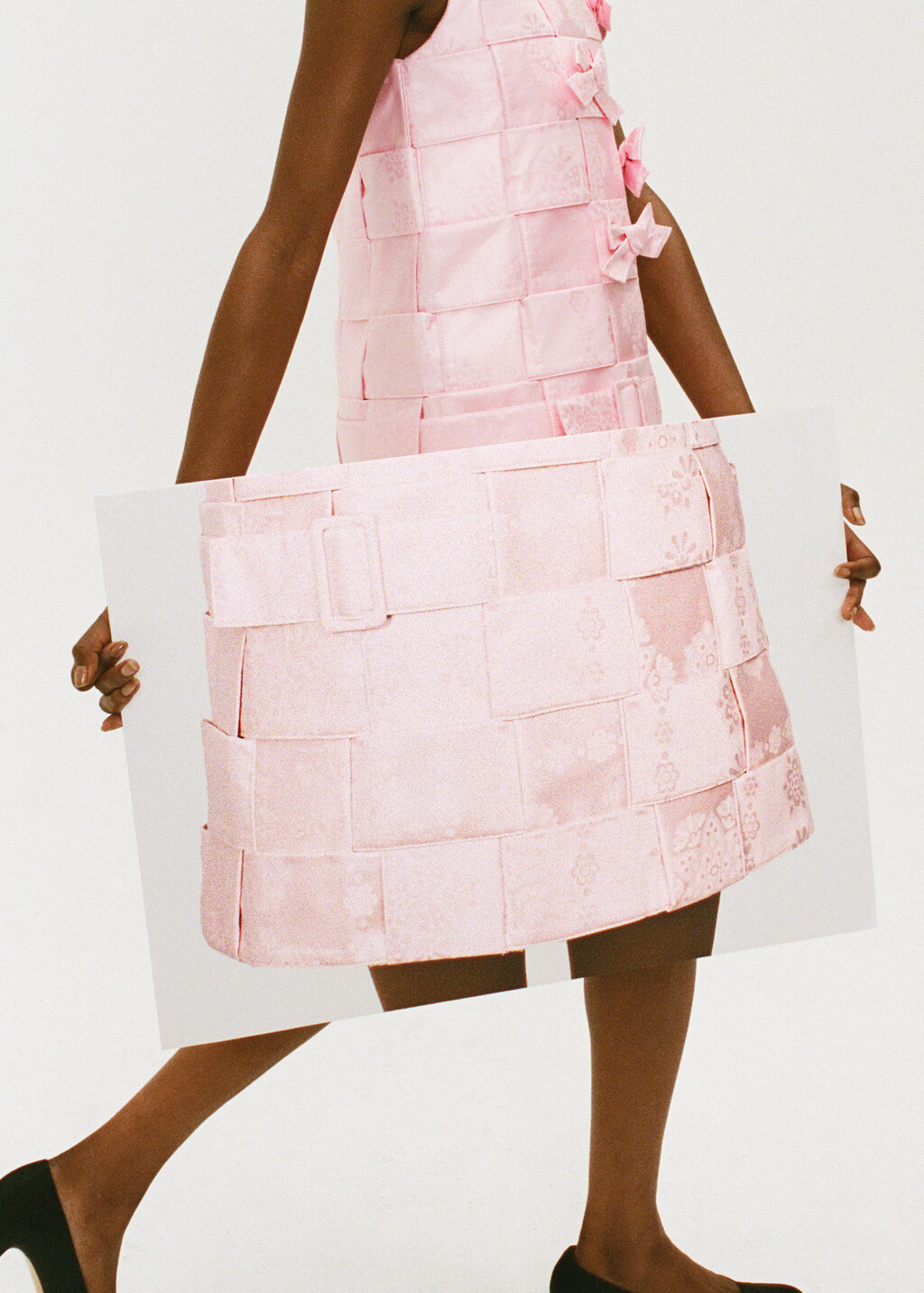 Dazed Mena - © Artlist