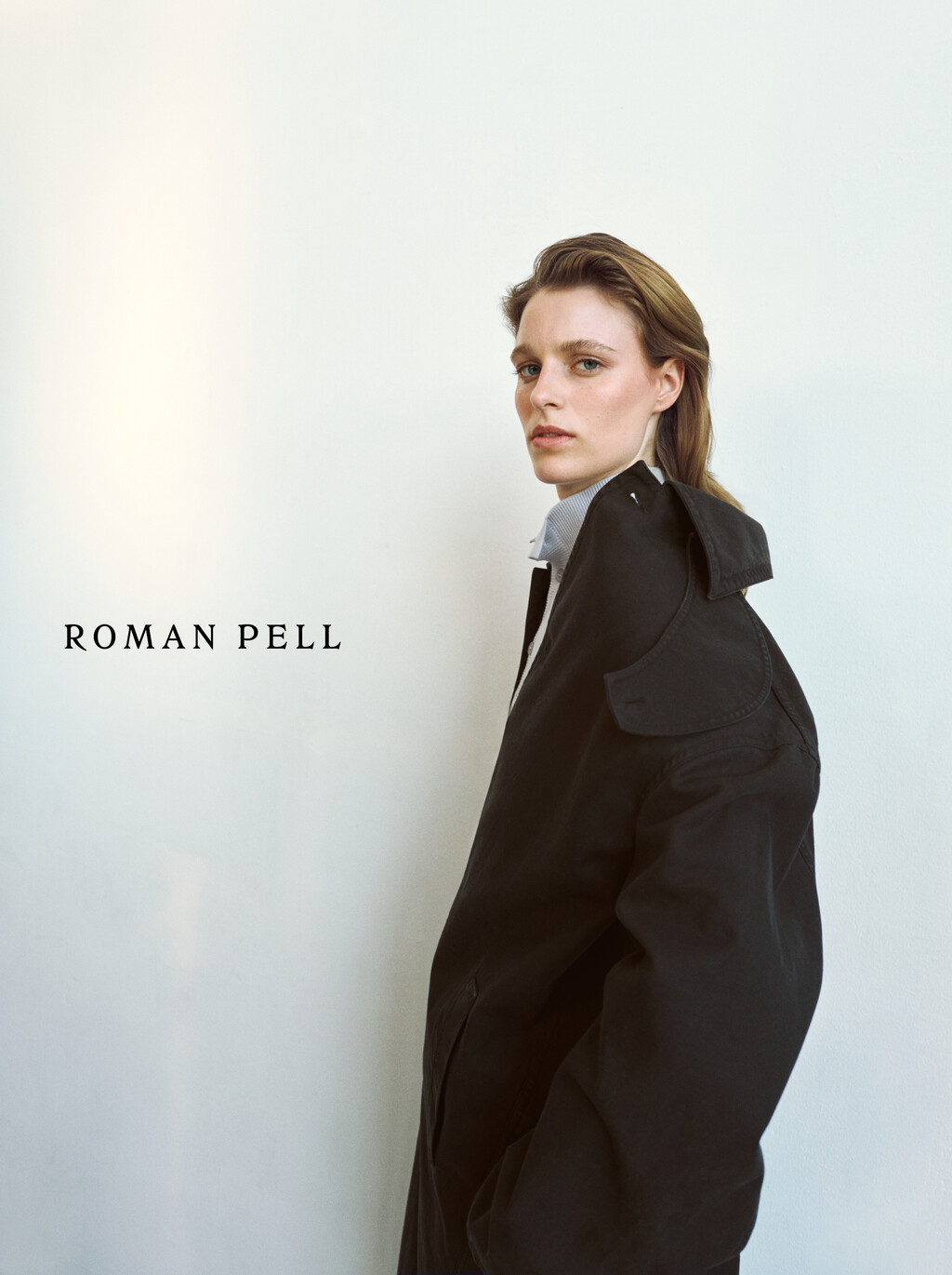 Roman Pell - © Artlist