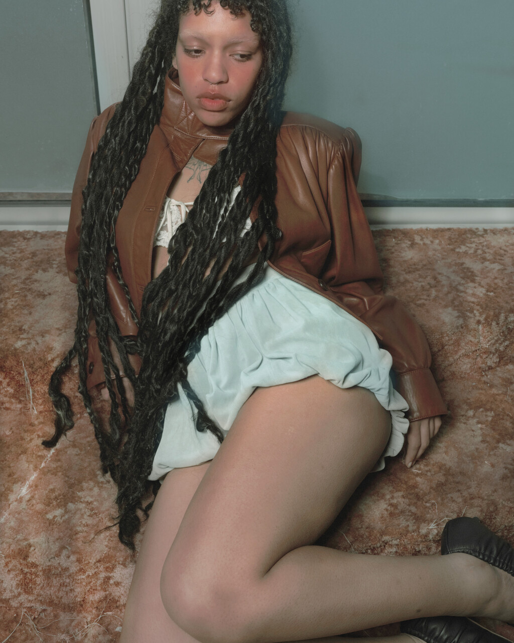 Beyond Noise - © Artlist