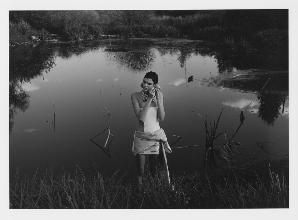 Carcy Magazine - © Artlist