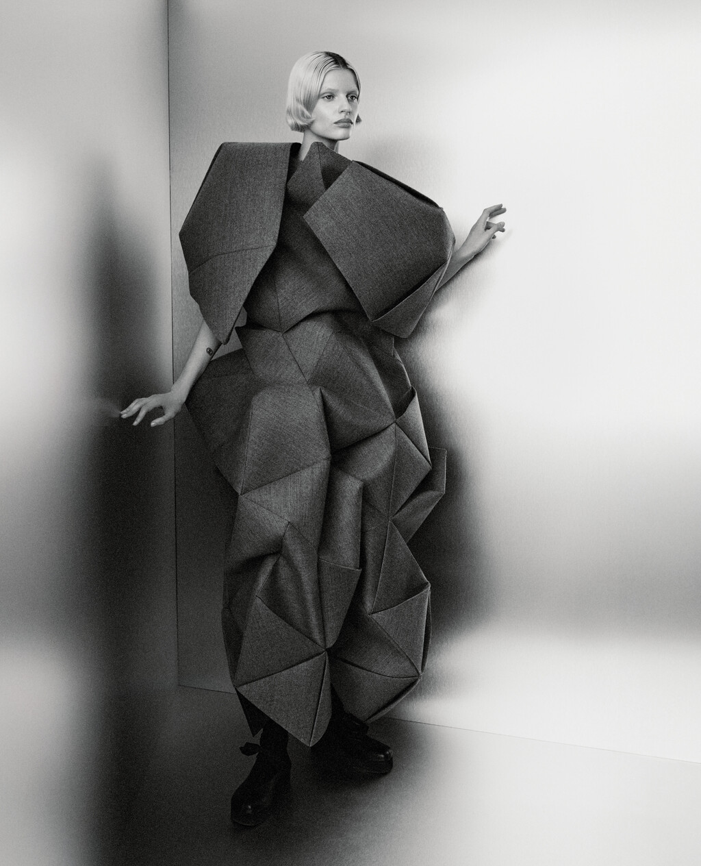 Purple Magazine - © Artlist