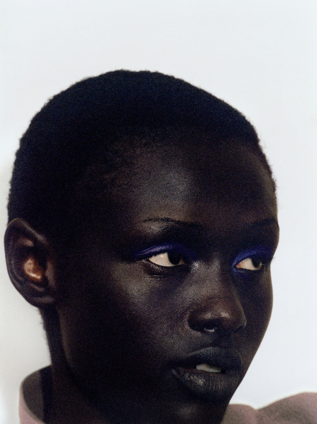 Self Service - © Artlist