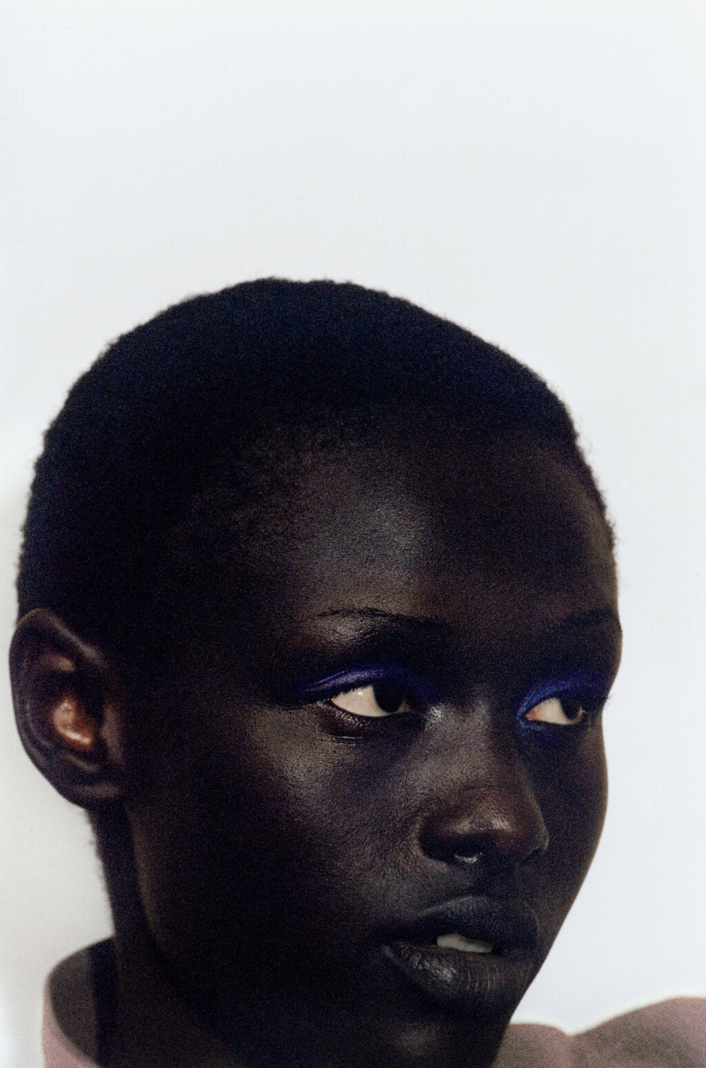 Self Service - © Artlist