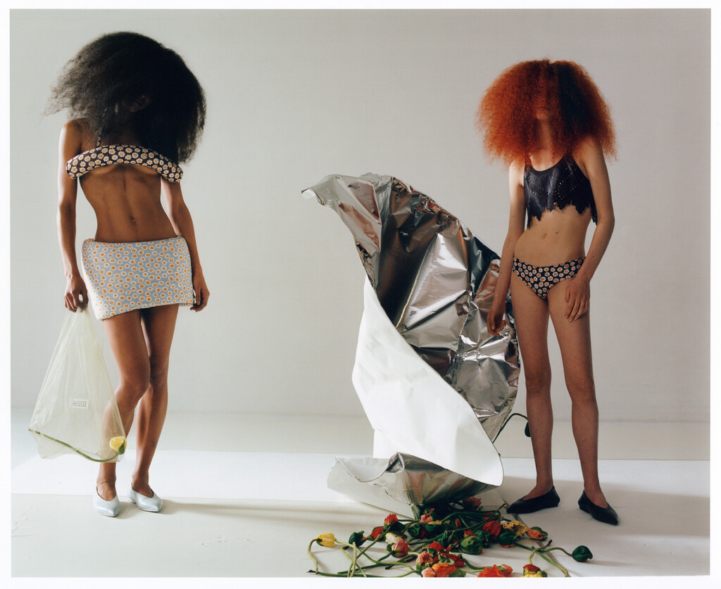 T Magazine - © Artlist