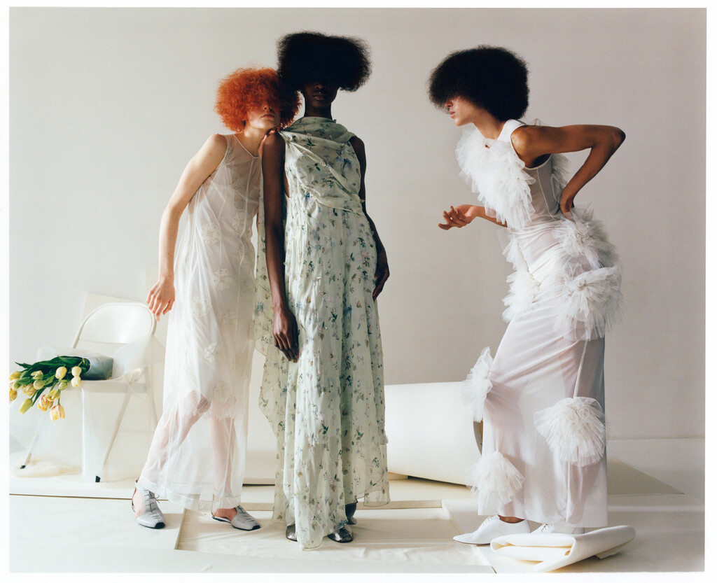 T Magazine - © Artlist