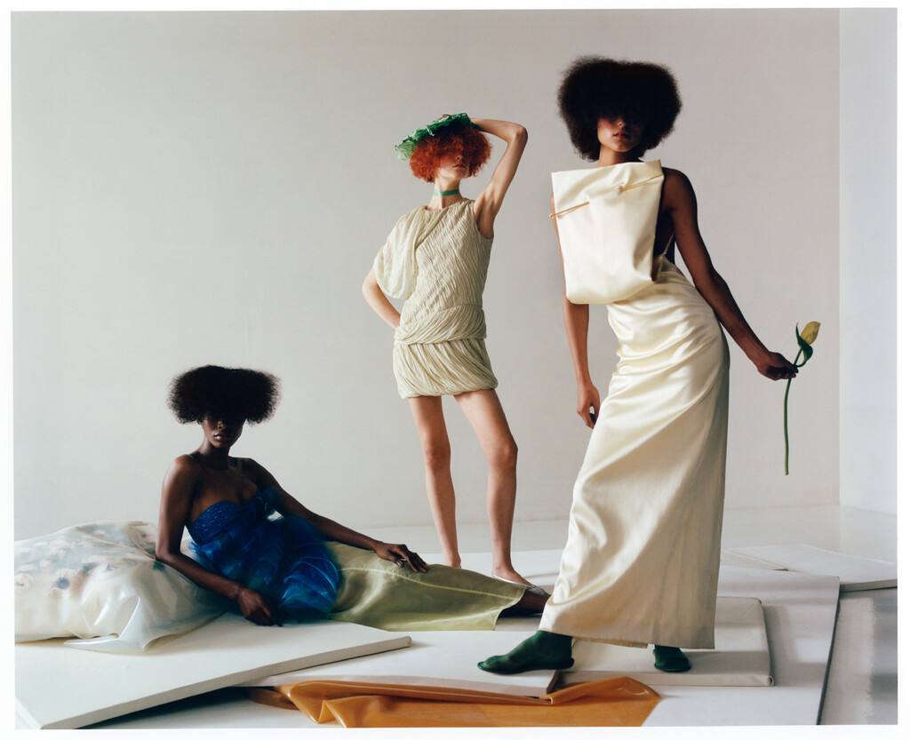 T Magazine - © Artlist