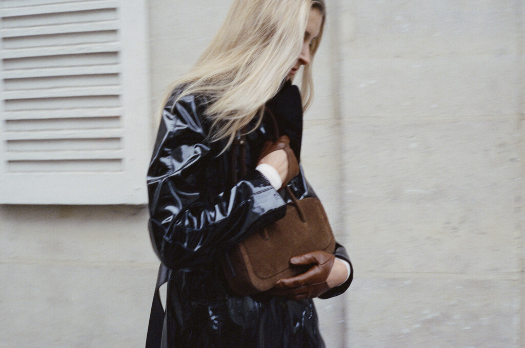 Aesther Ekme - © Artlist