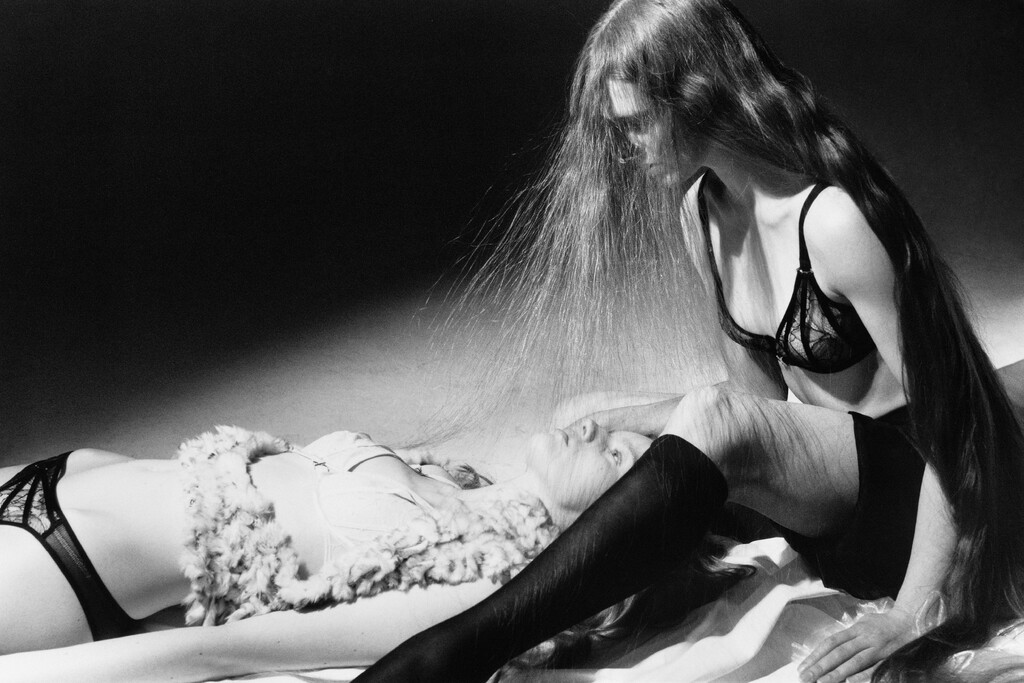 Common Language - © Artlist