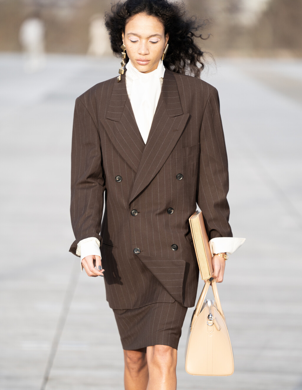 Double Magazine - © Artlist