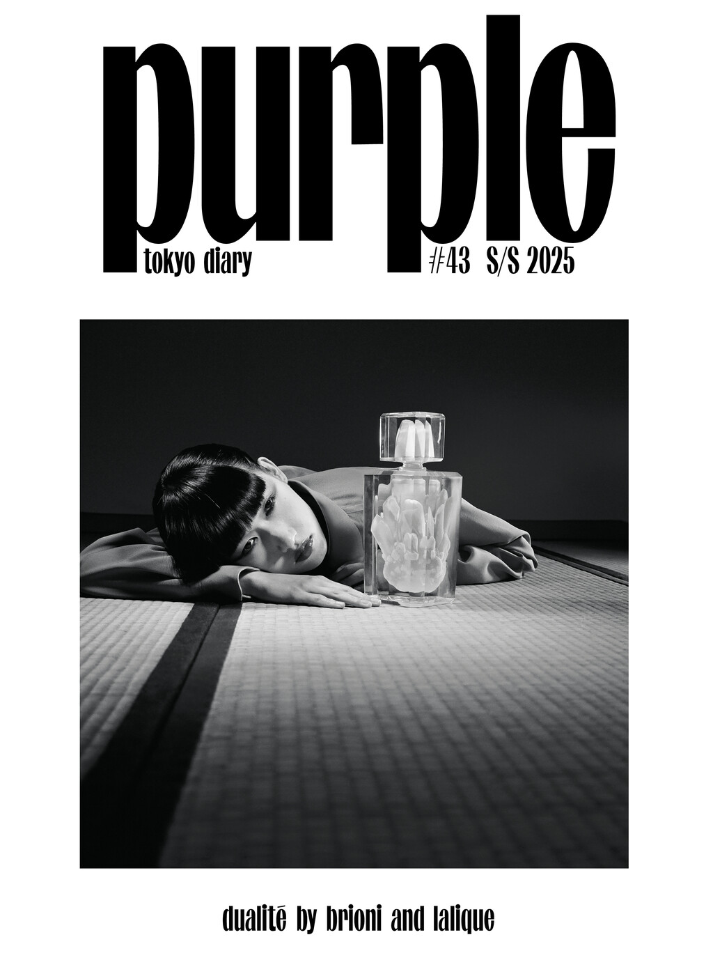 Purple Magazine - © Artlist