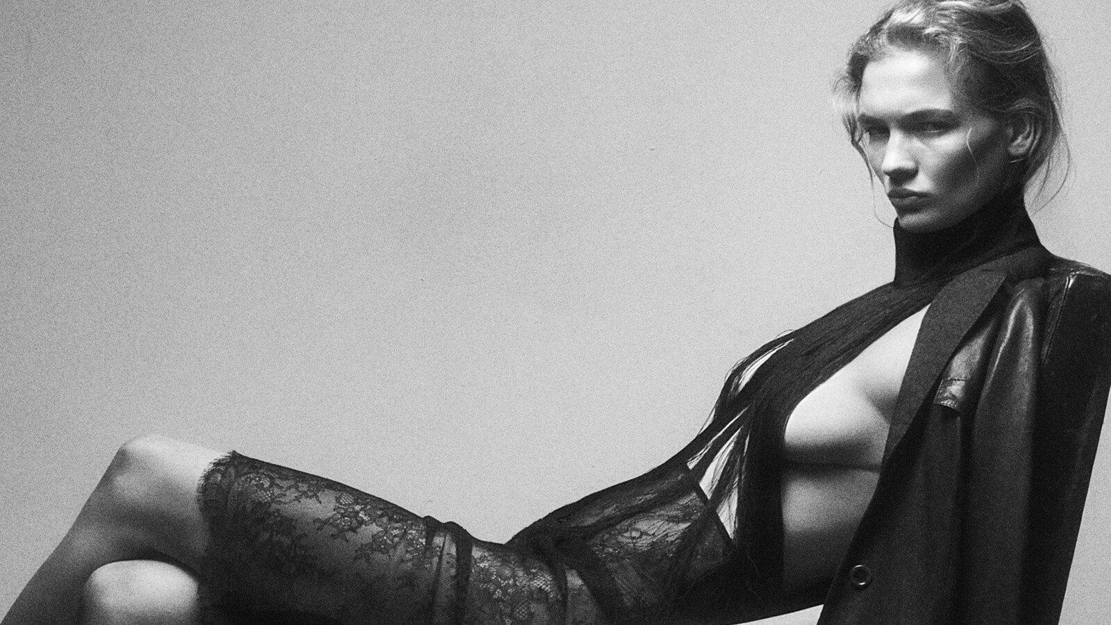 Self Service - © Artlist