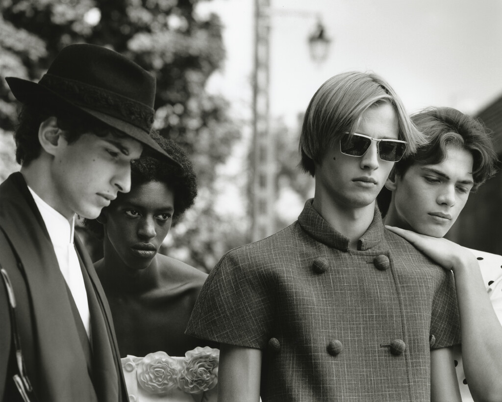 Travel Almanac - © Artlist