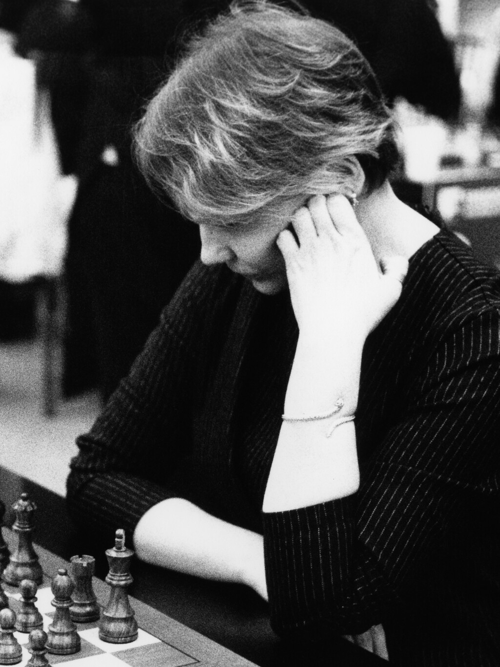 Chess Girls - © Artlist